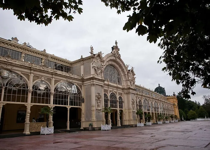Belvedere Wellness מלון Mariánské Lázně