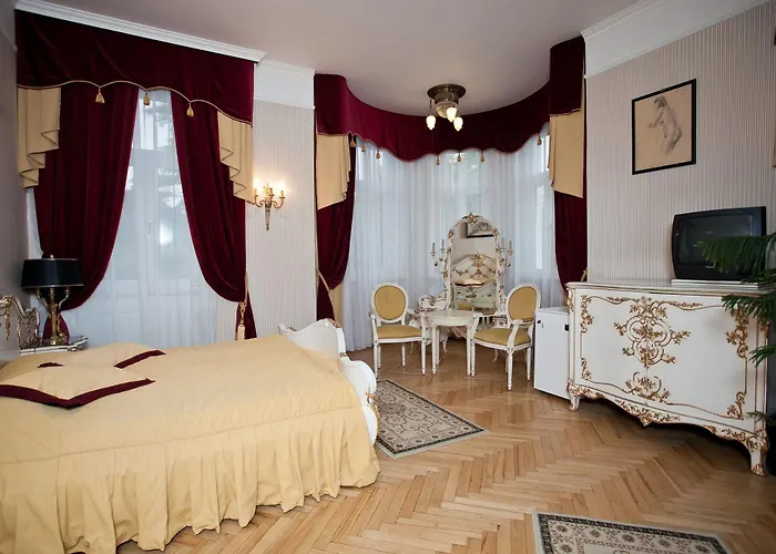 Belvedere Wellness מלון 4*